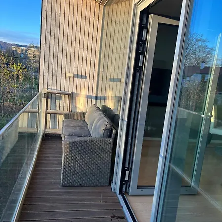 Exclusive Near Airport- Free Parking 아파트