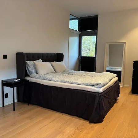Exclusive Near Airport- Free Parking 아파트 베르겐