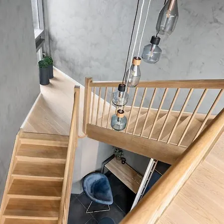 Exclusive Near Airport- Free Parking 베르겐