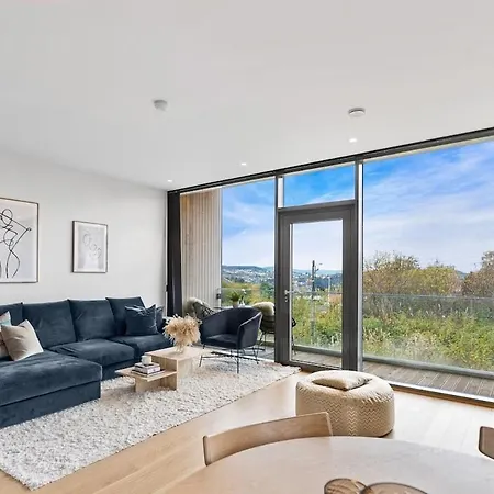 Exclusive Near Airport- Free Parking 아파트 베르겐